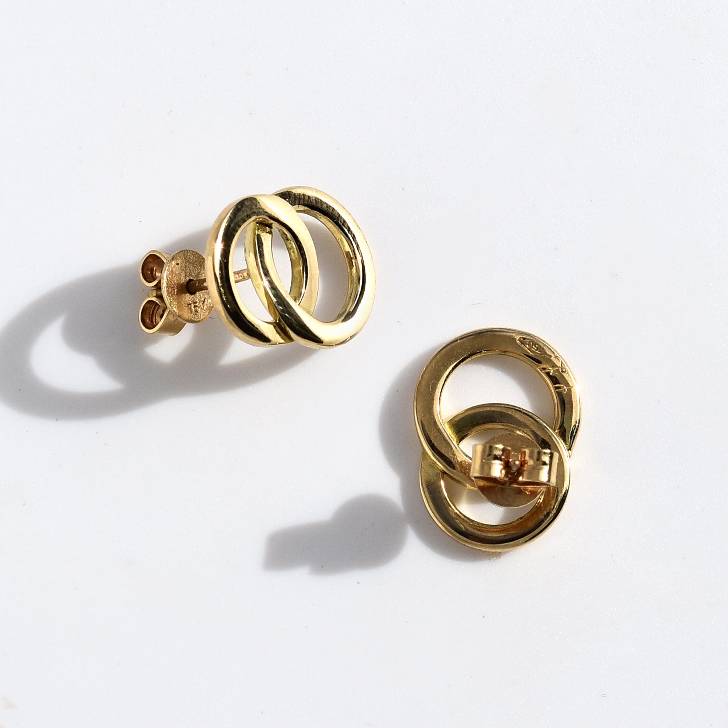 Circle Hoop Earring studs - 18K Yellow Gold