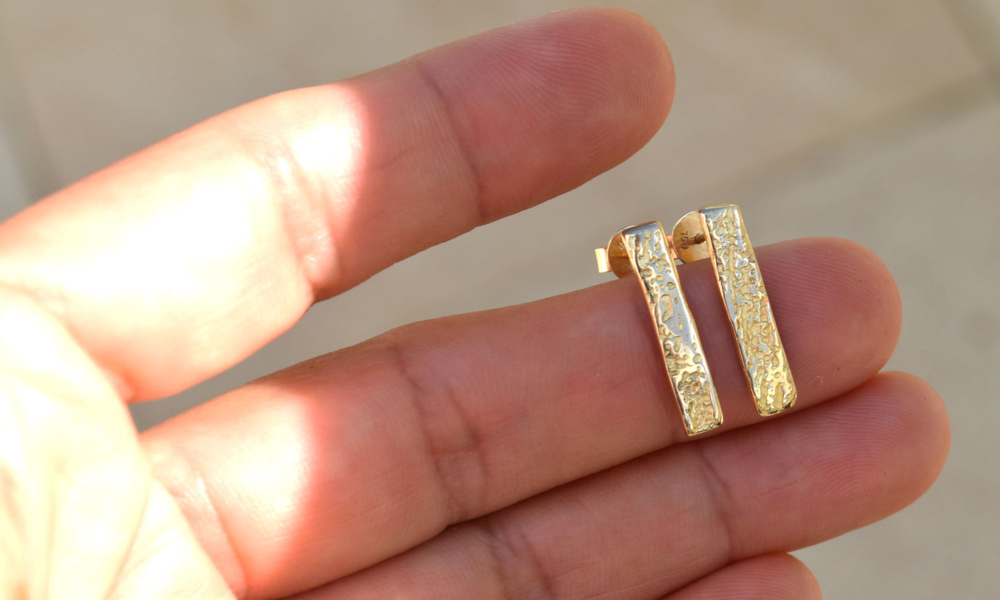 Cuttlefish Earring Bars - 18K Yellow Gold
