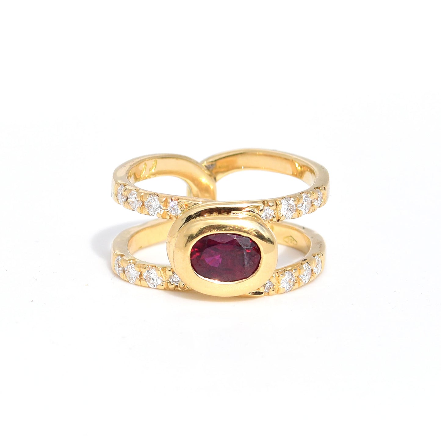 1.27 Ct Ruby Clip Ring with Cut Claw Pave Diamond