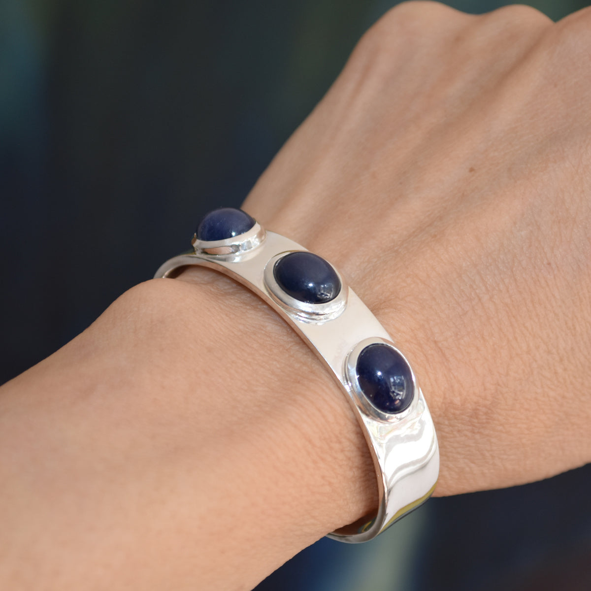 Saphhire Cabochon Cuff Bangle