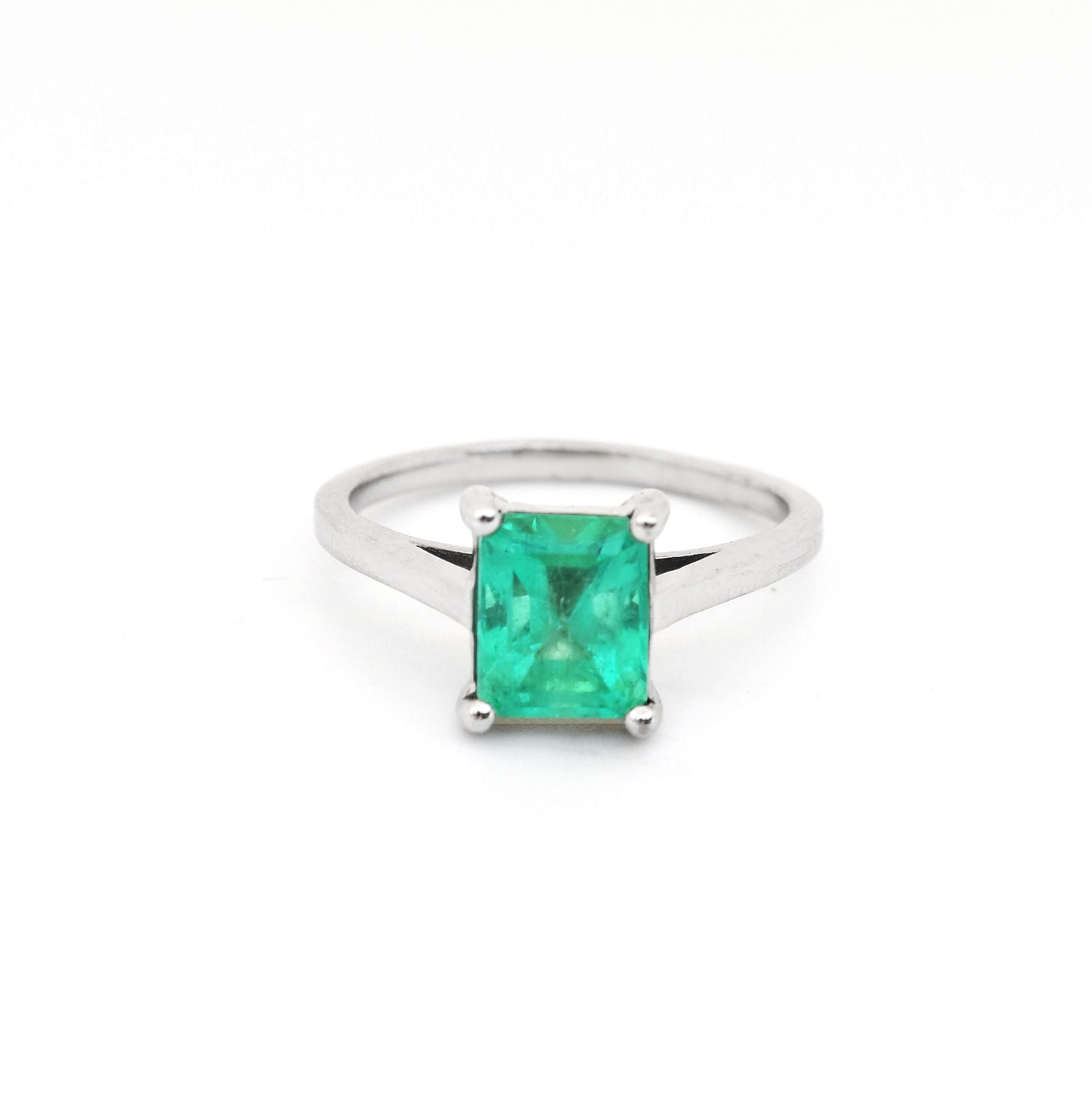 Emerald Solitaire Ring