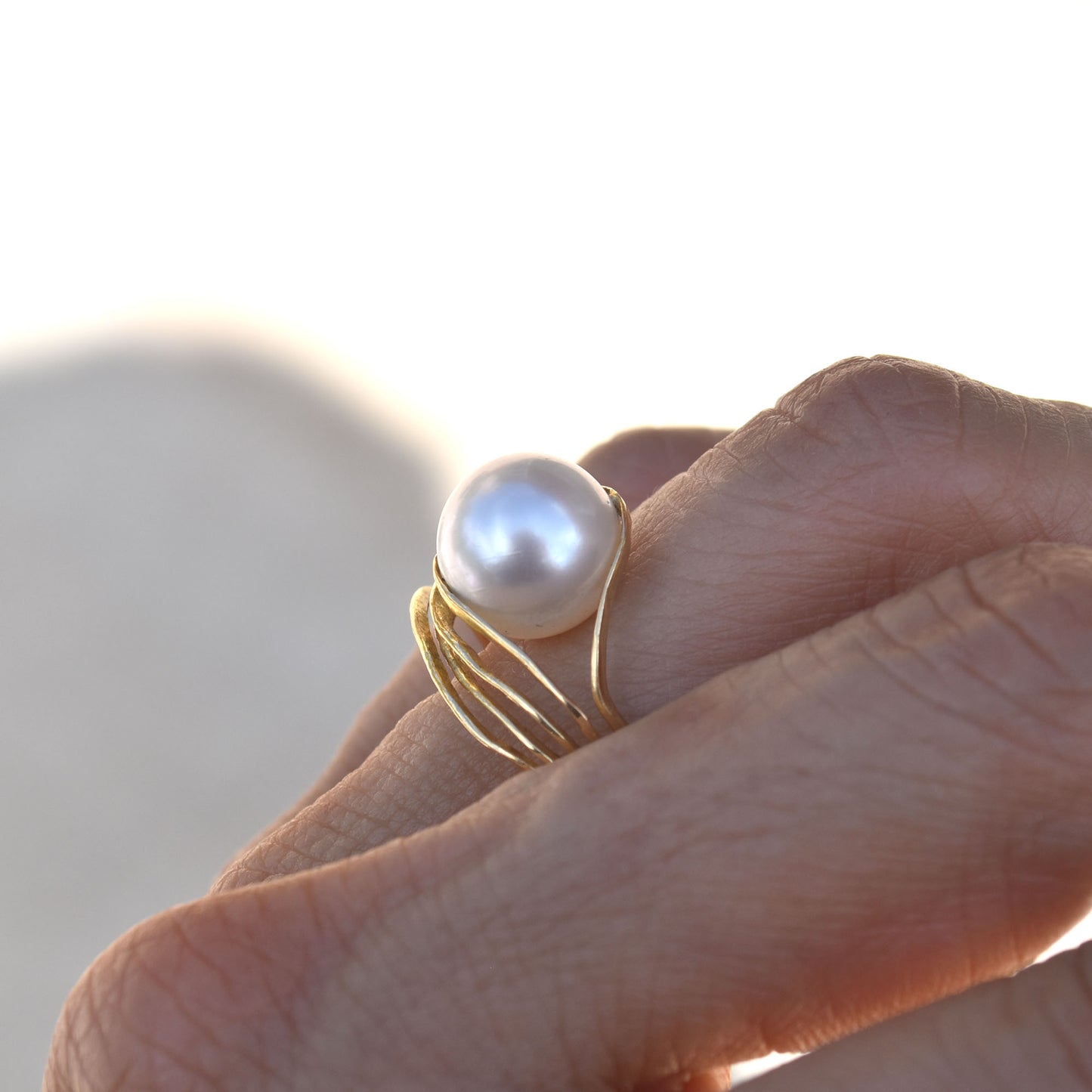 Oyster Ring - 10mm South Sea Pearl