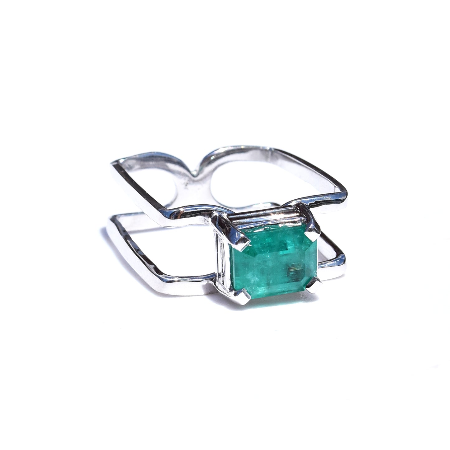 Sydney Ring - Emerald and 18K White Gold